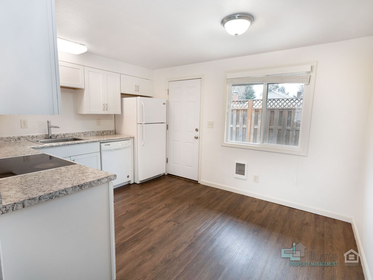 Beaverton Apartment: 3525 SW 122nd Avenue