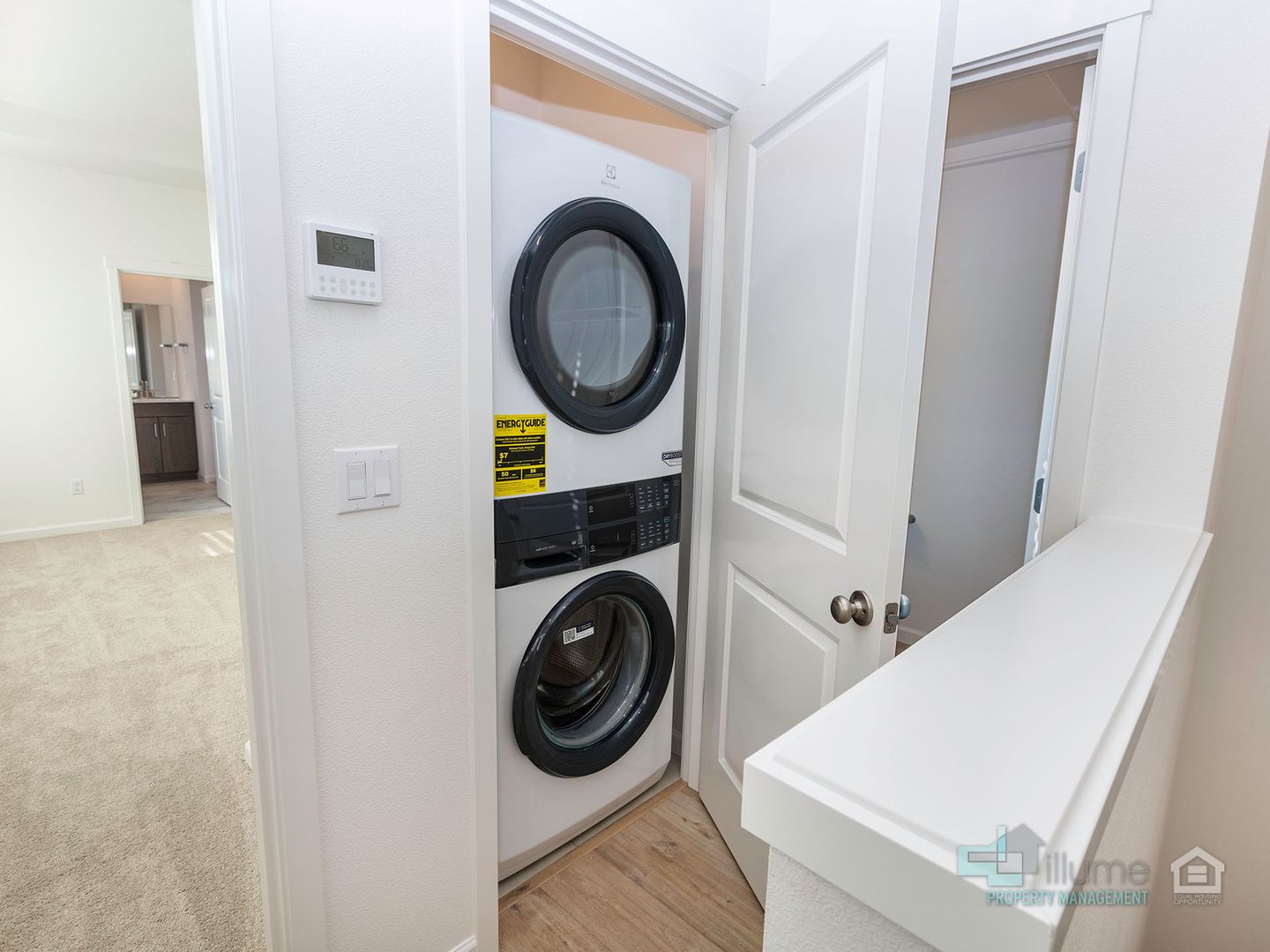 Laundry room at 3691 Bahan