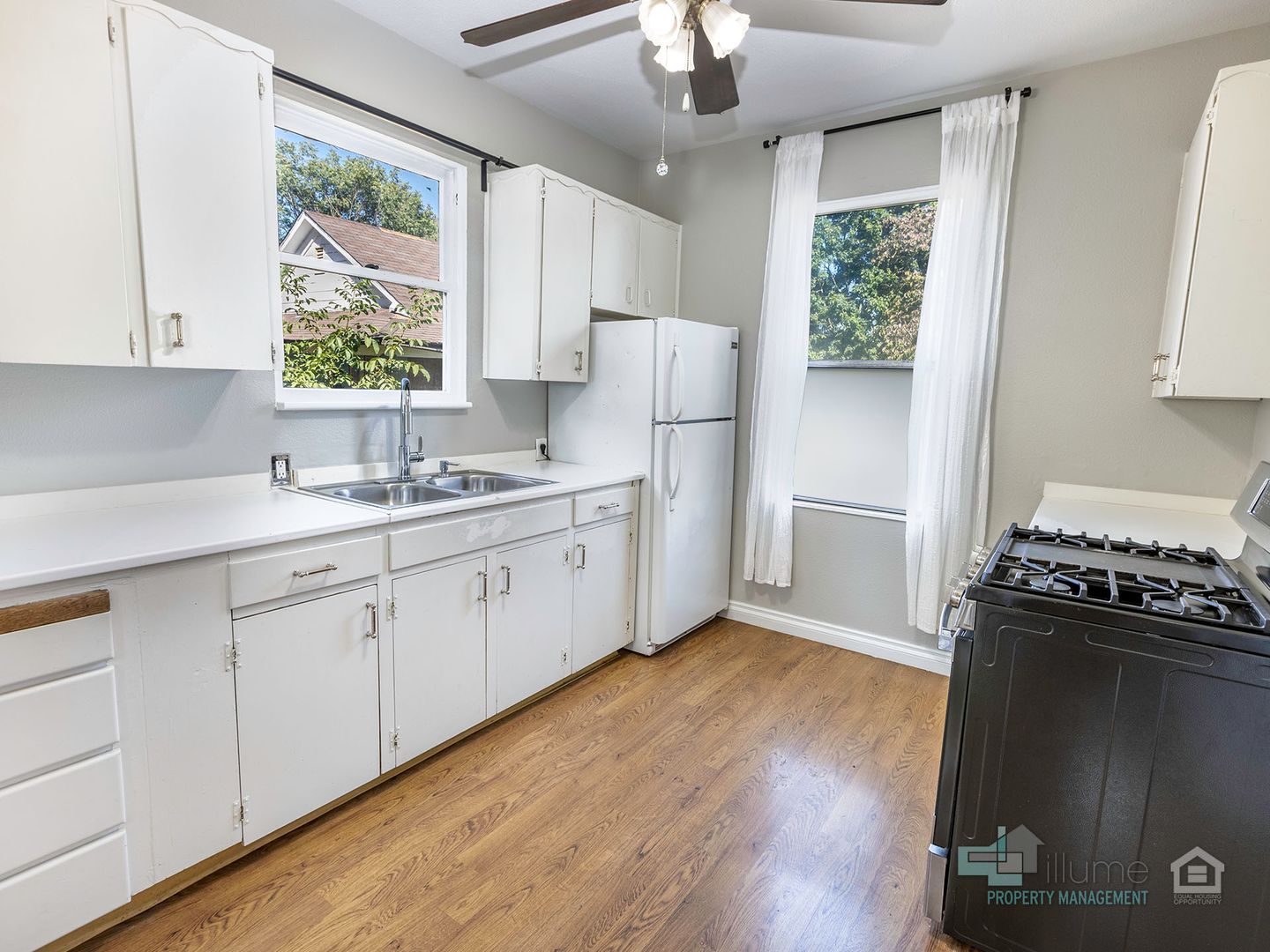 Portland House: 7325 N Saint Louis Ave