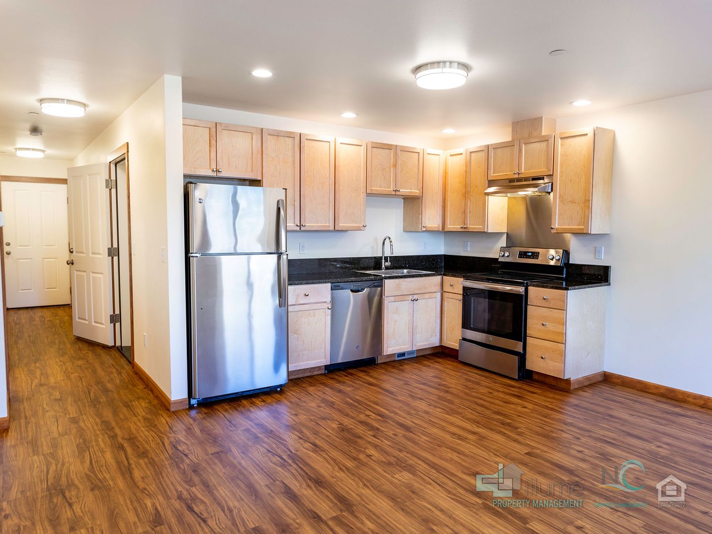 Seaside Apartment: 720 Ave G