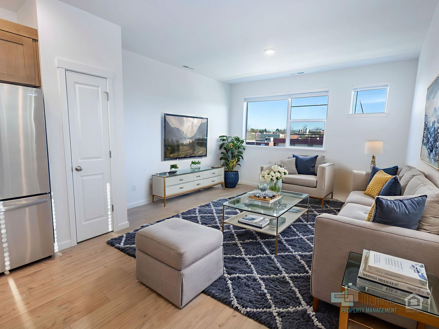 Hillsboro House: 3691 209th Ave