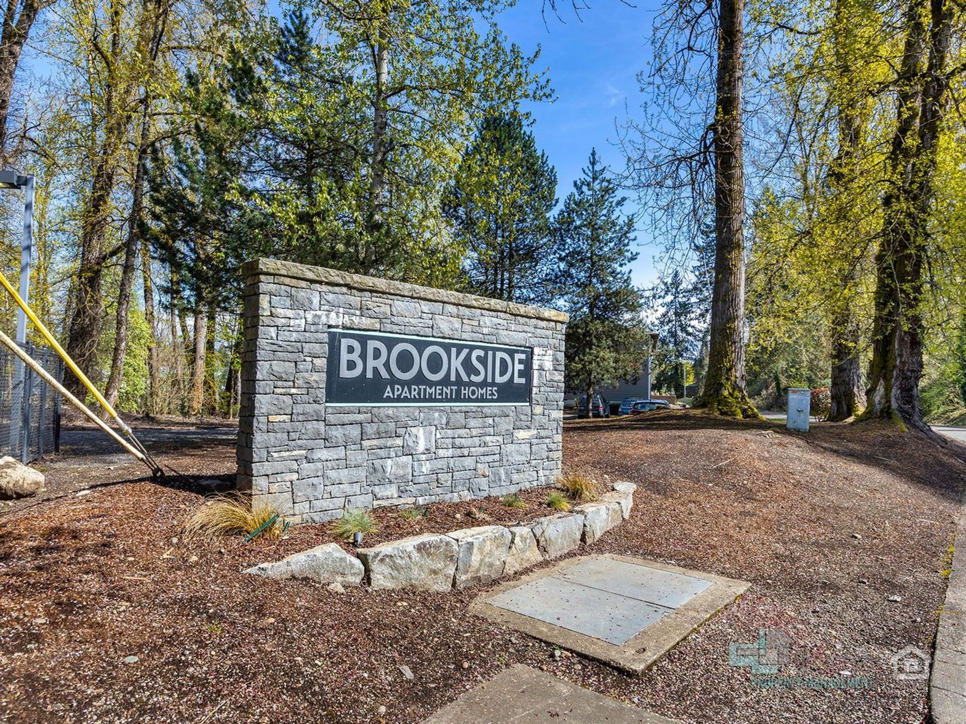 Brookside Village (637) - CONSERVICE 2 of 12
