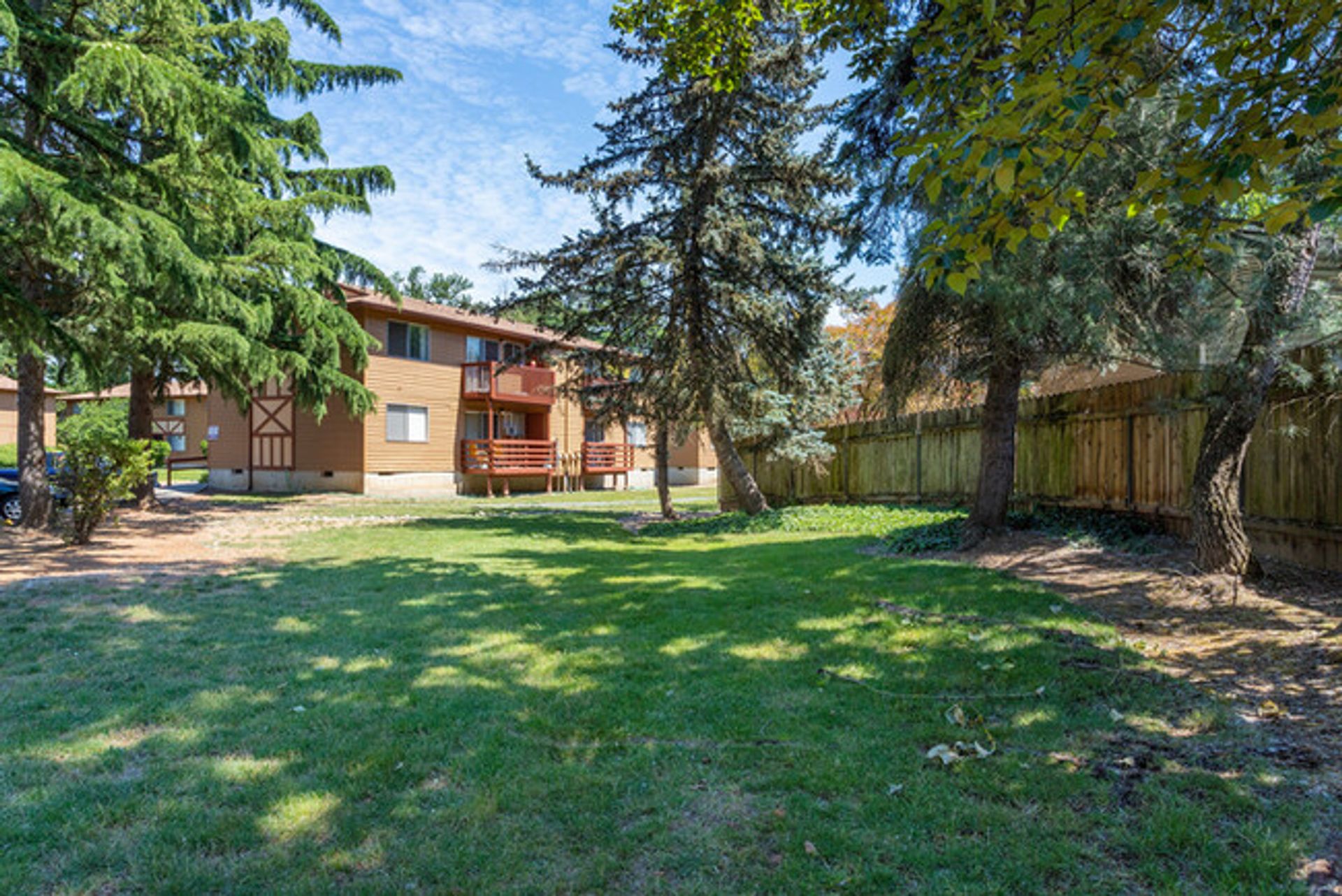 Brookside Village (637) - CONSERVICE 9 of 12