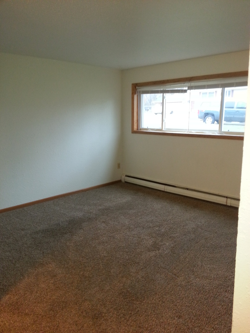 OWATONNA Apartment: 218 21 ST NW - 5