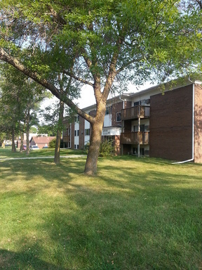OWATONNA Apartment: 218 21 ST NW - 10