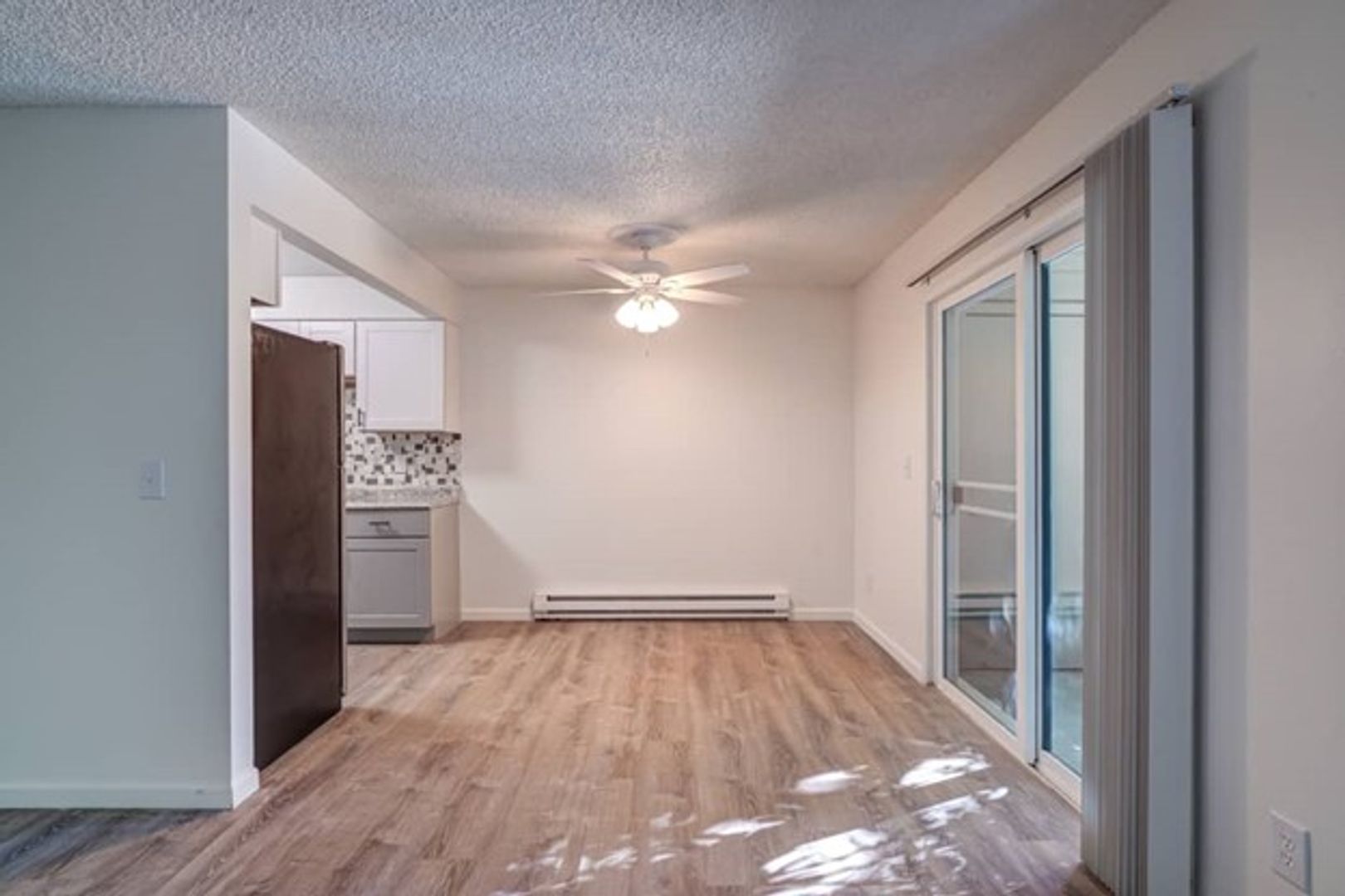 Milwaukie Apartment: 2406 SE Harrison St.