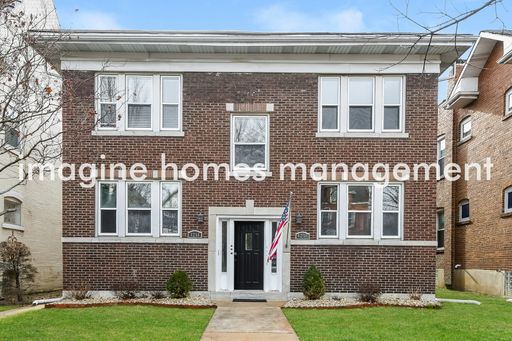 Available now! Lovely, Updated 2 Bedroom First Floor Unit in CWE - Pets Welcome! – photo 1