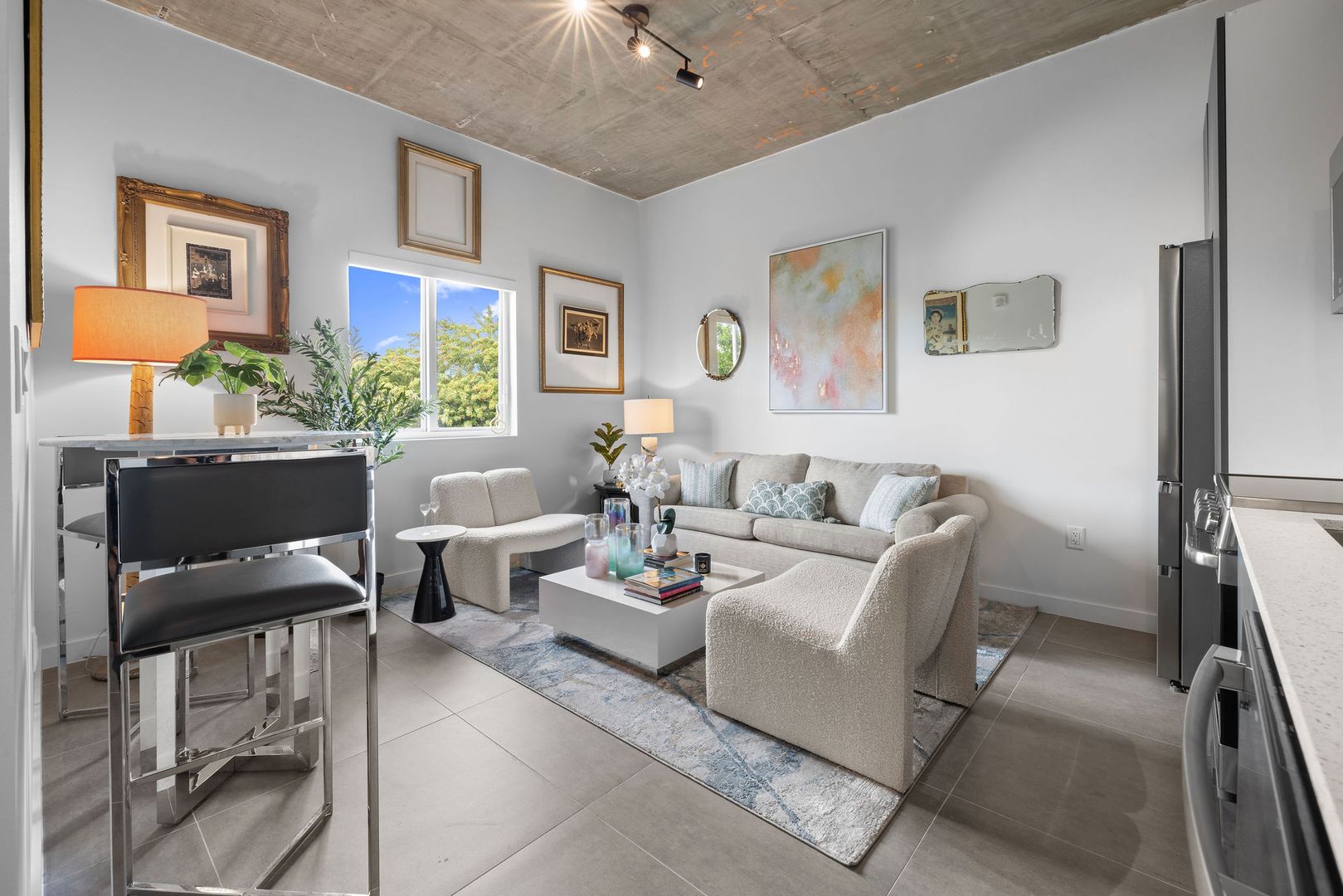 Miami Apartment: 315 NW 32 ST