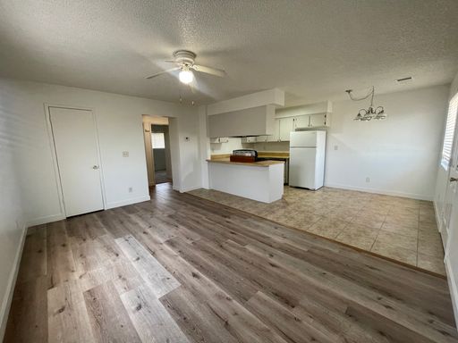 Upstairs Unit Coming Soon!!!! – photo 1