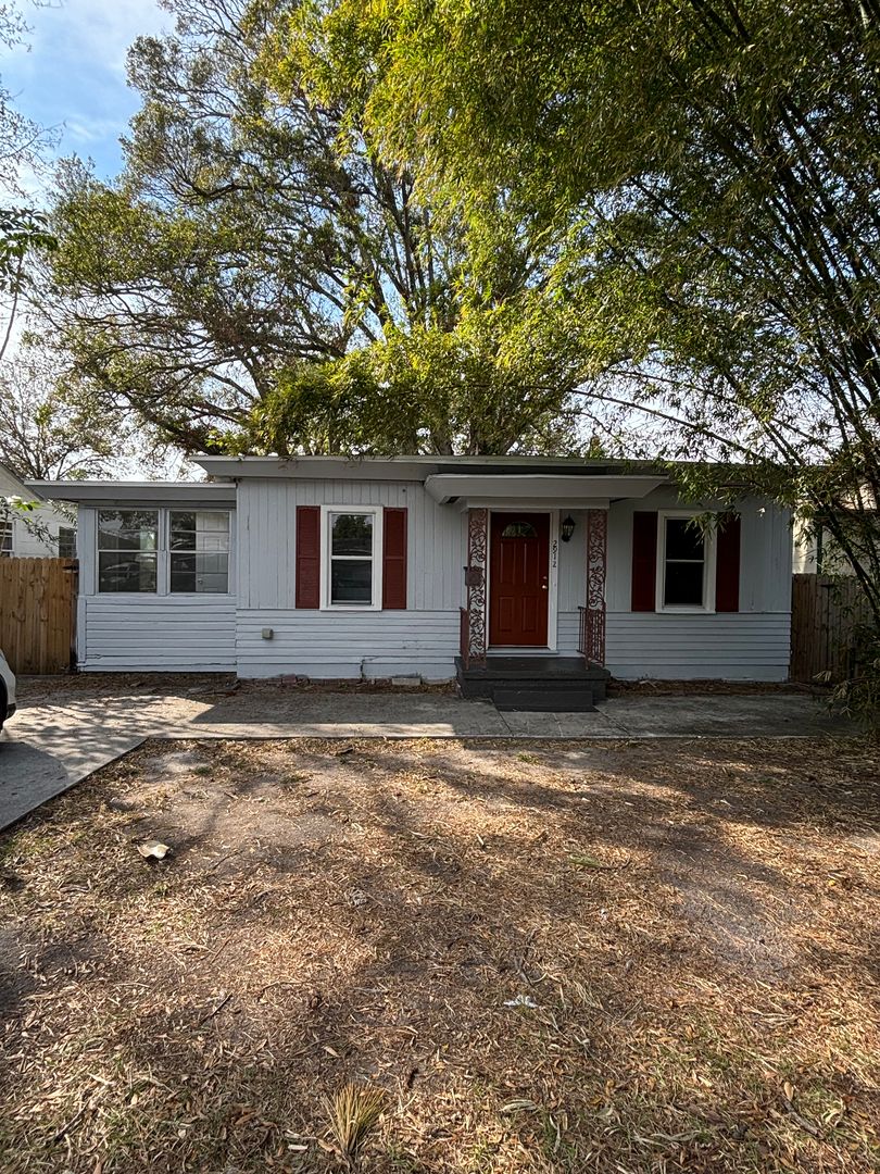 St. Petersburg House: 2912 23rd St N