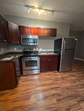 1114 Ferry Street, Apt. 07 – photo 1