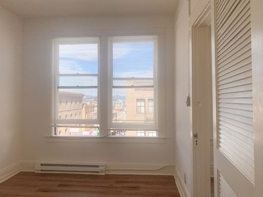 Bright & Spacious Apartment with Abundant Natural Light in the Heart of San Francisco’s Chinatown – photo 1