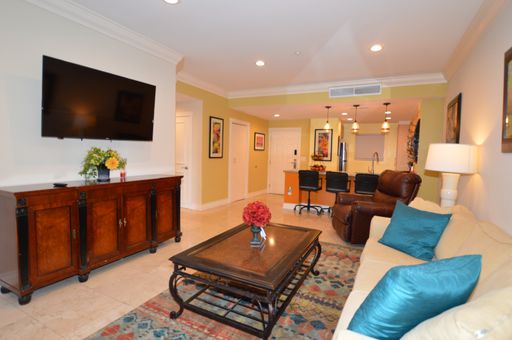 Luxury 2 Bd / 2 Ba Fully Furnished Condo at Meridian Community – photo 1