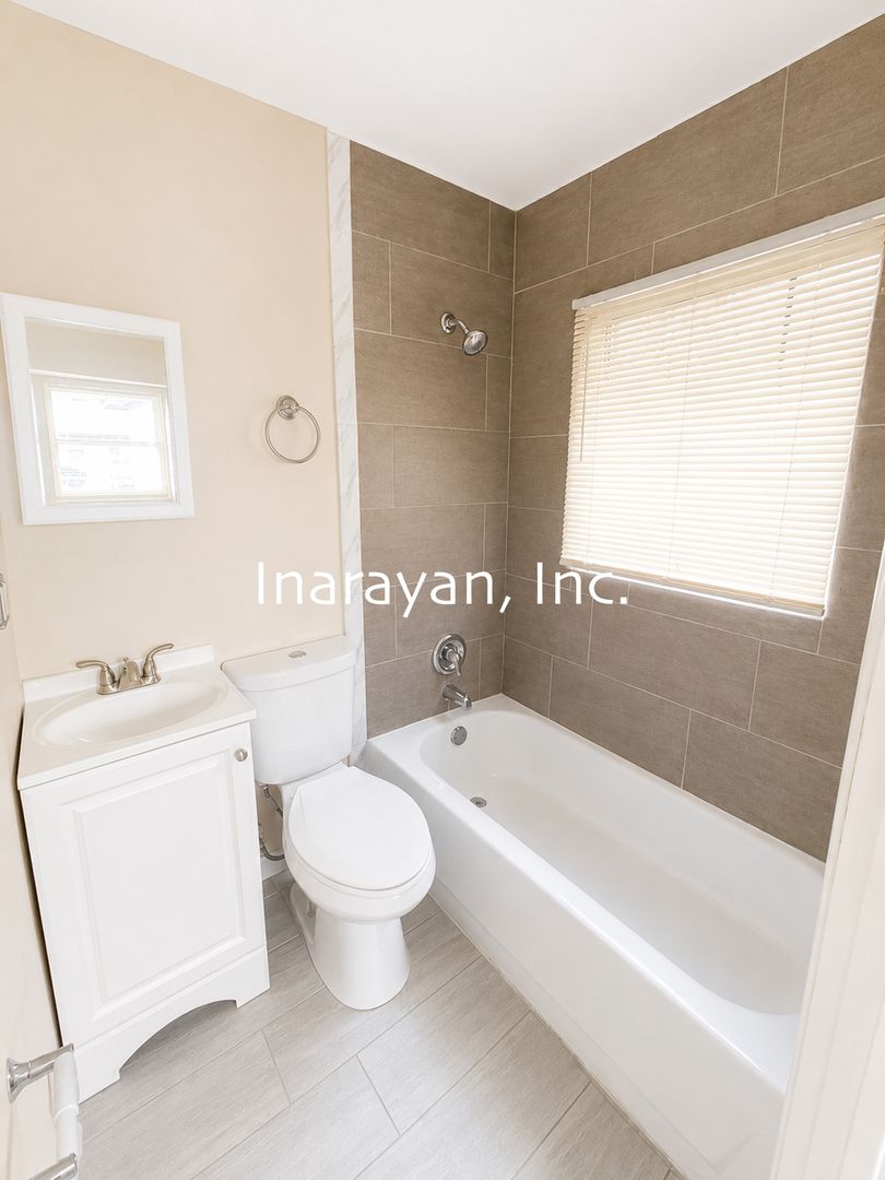 Orlando Apartment: 1045 Polk St