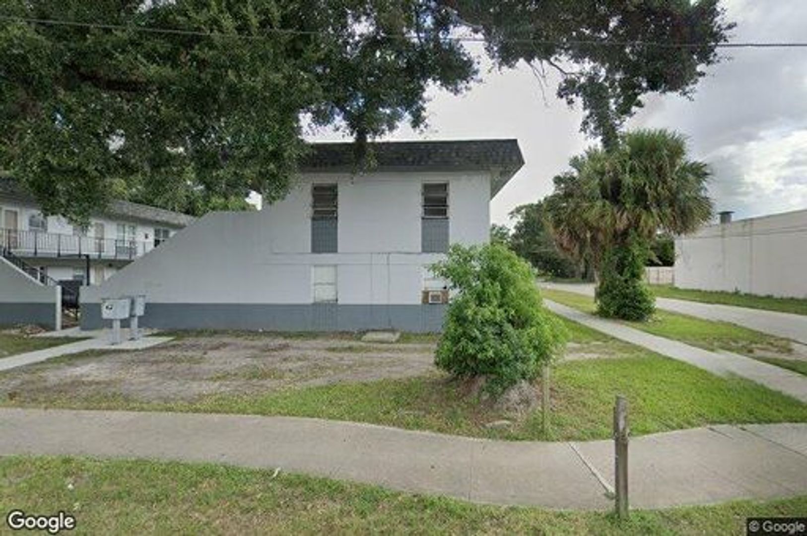 Orlando Apartment: 2040 West Church Street