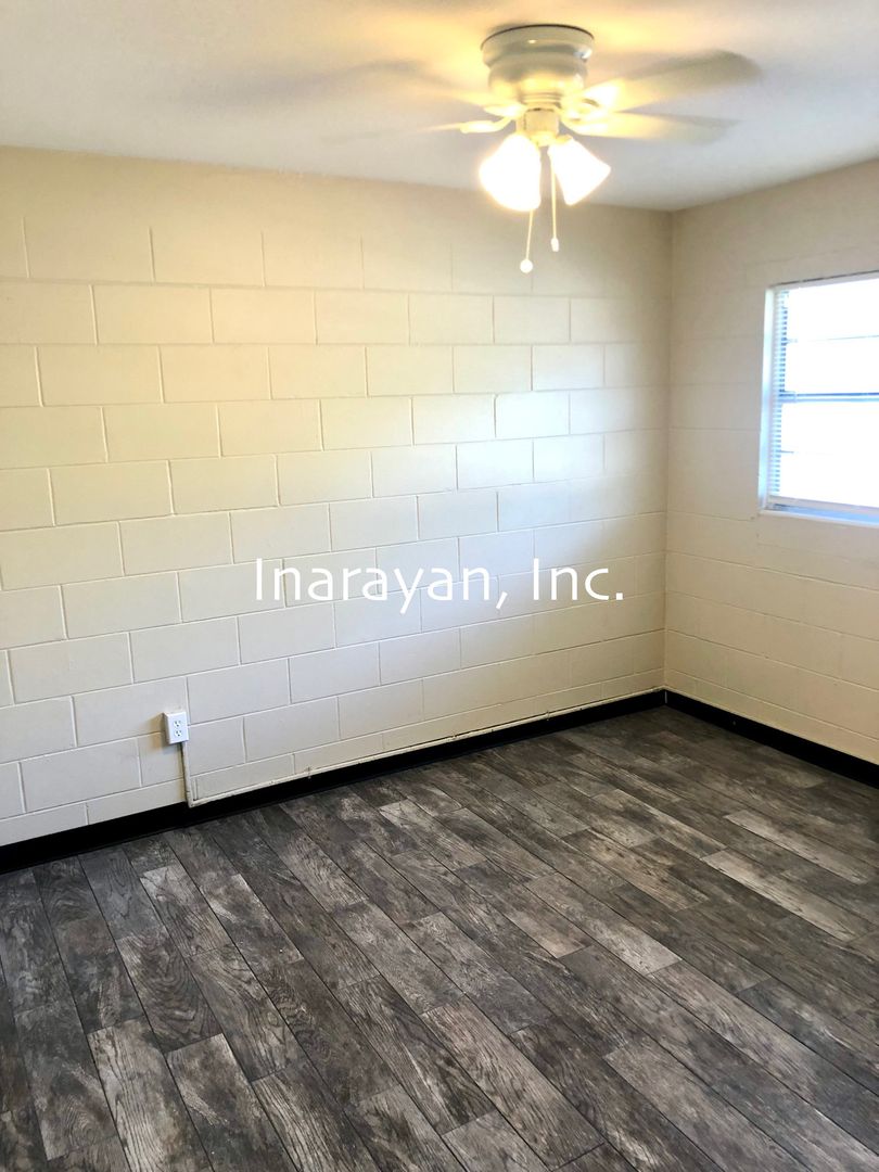 Orlando Apartment: 2000 W Jackson Street