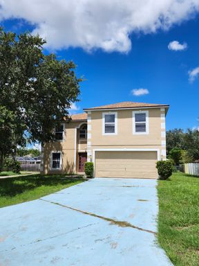 4 Bedroom Poinciana Home – photo 1