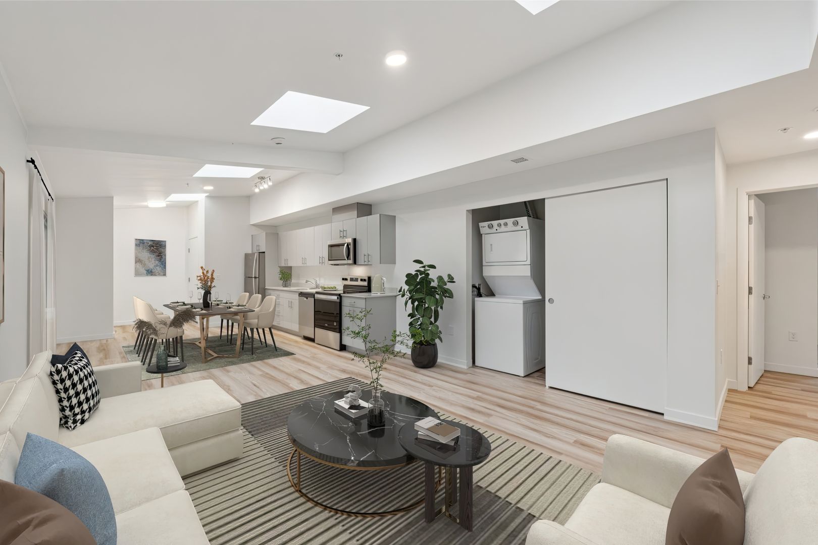 Seattle Apartment: 11501 15th Ave NE