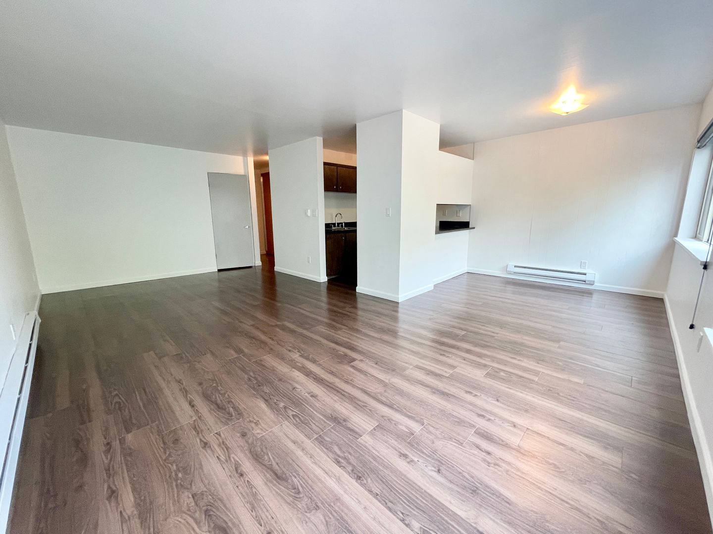 Seattle Apartment: 2233 NE 46th Street