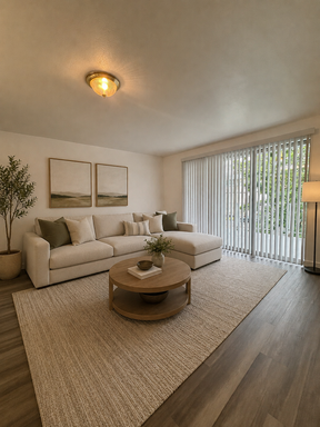 Spacious, Renovated 2 Bed/ 2 Bath in Greenwood! – photo 1