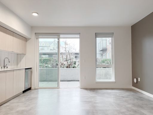 Next-Door to University Village, Spacious Open 1-Bedroom with In-Unit Washer/Dryer And Private Patio! – photo 1
