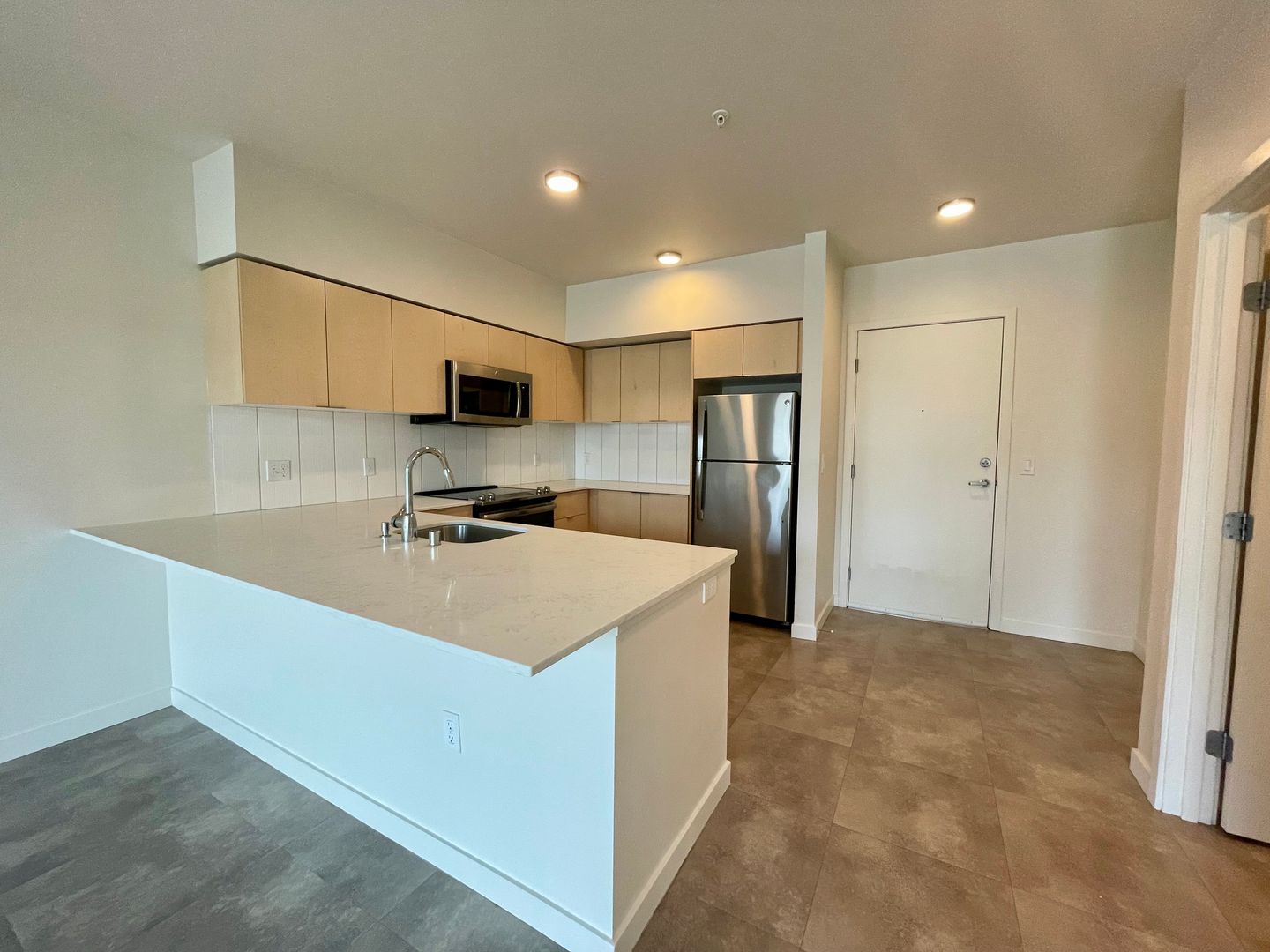 Seattle Apartment: 4516 Union Bay Place NE