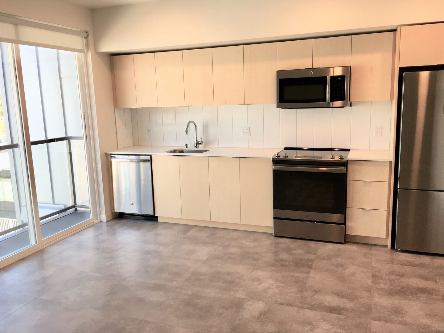 Seattle Apartment: 4516 Union Bay Place NE