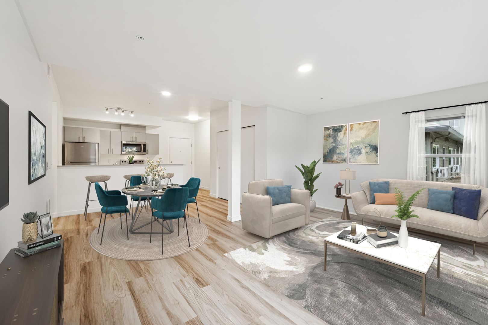 Seattle Apartment: 11501 15th Ave NE