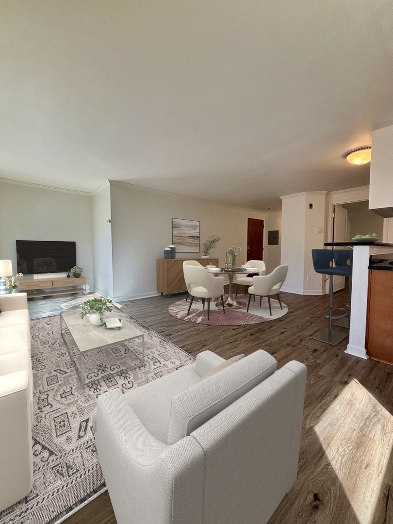 Seattle Apartment: 1410 W. Raye St