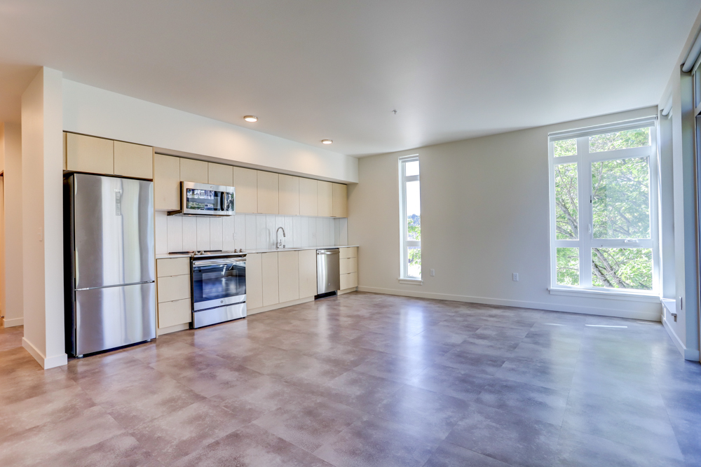 Seattle Apartment: 4516 Union Bay Place NE