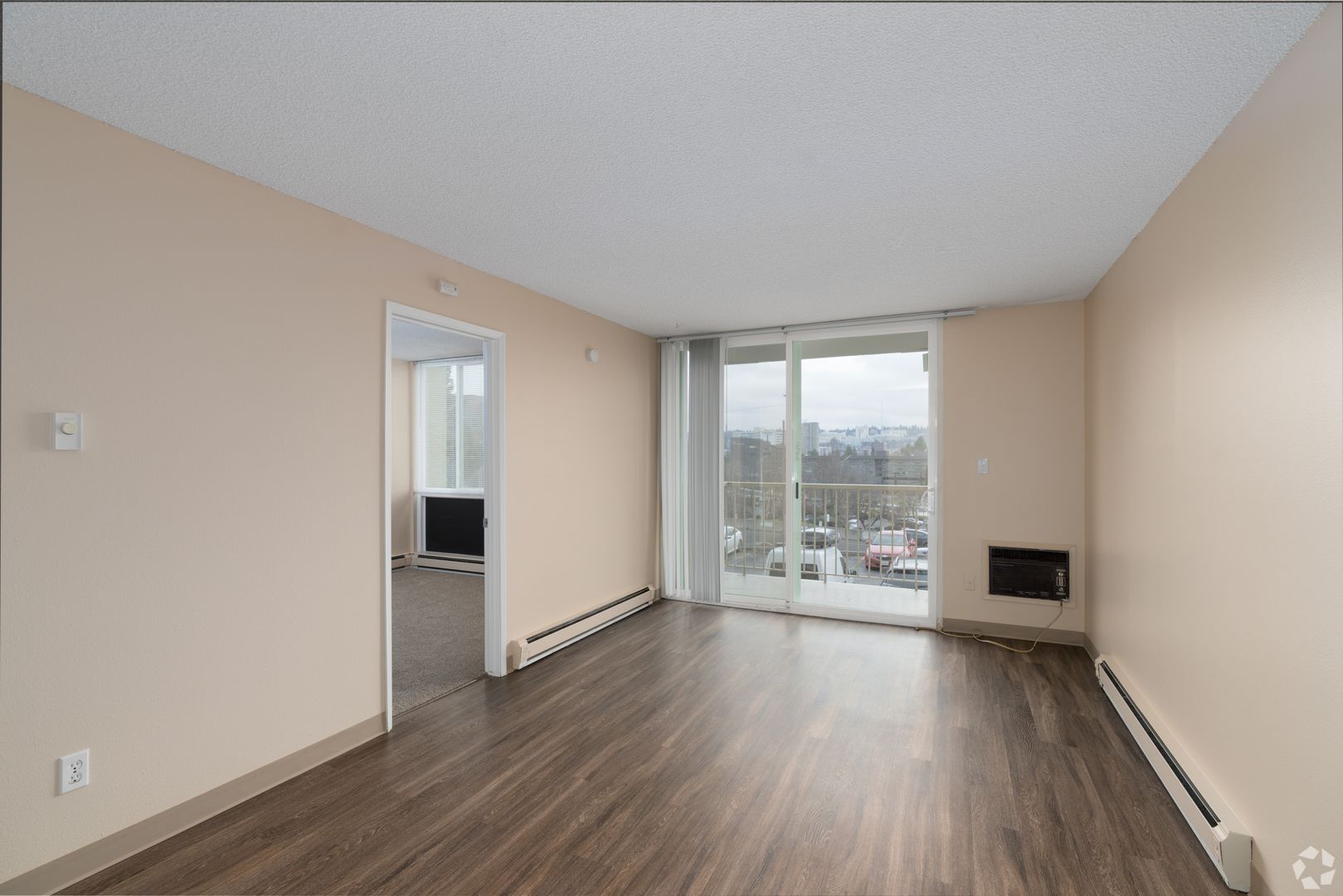 Spokane Apartment: 930 N Washington Street