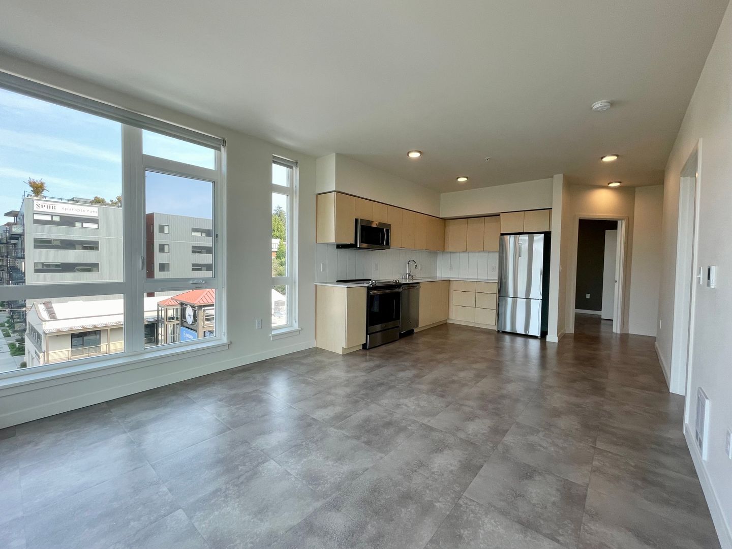 Seattle Apartment: 4516 Union Bay Place NE