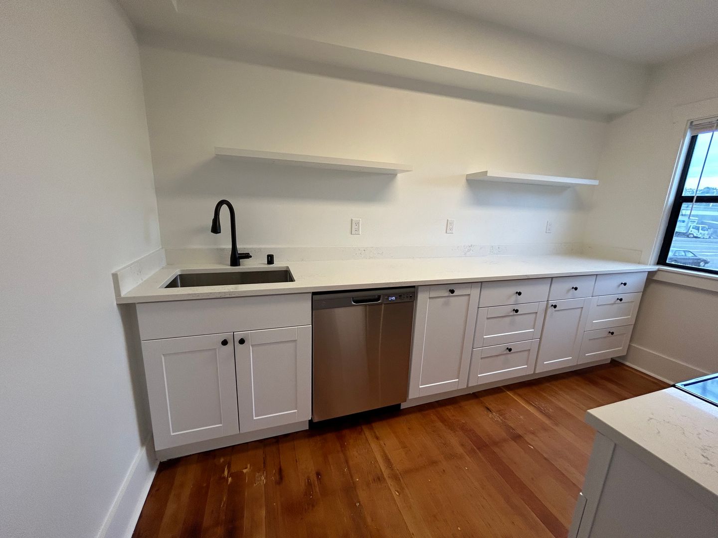 Seattle Apartment: 1223 W. Nickerson St.