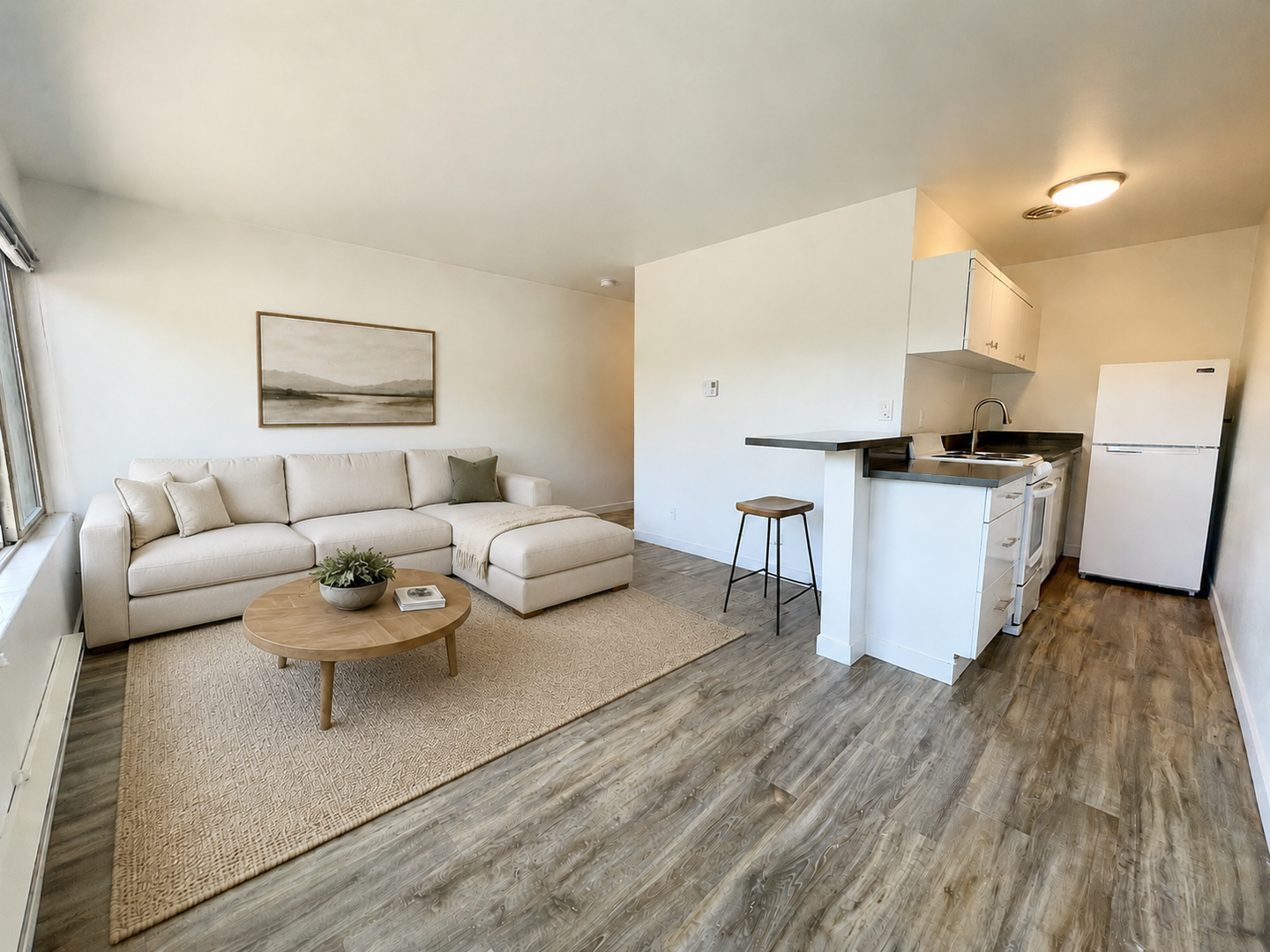 Seattle Apartment: 5000 22nd Ave NE