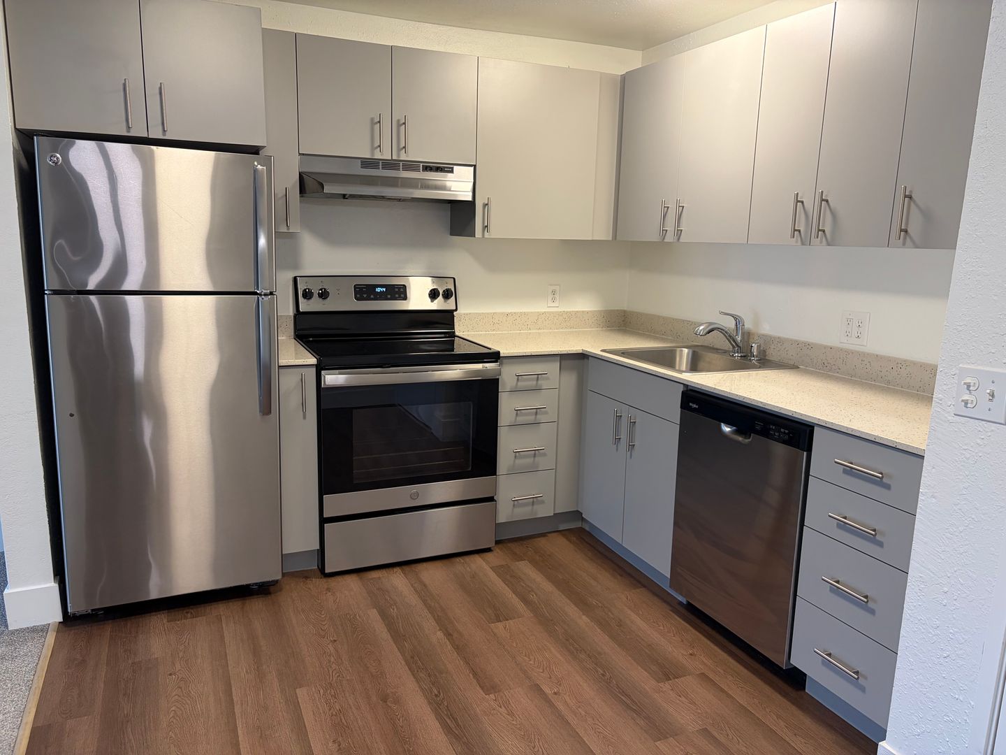Seattle Apartment: 11501 15th Ave NE