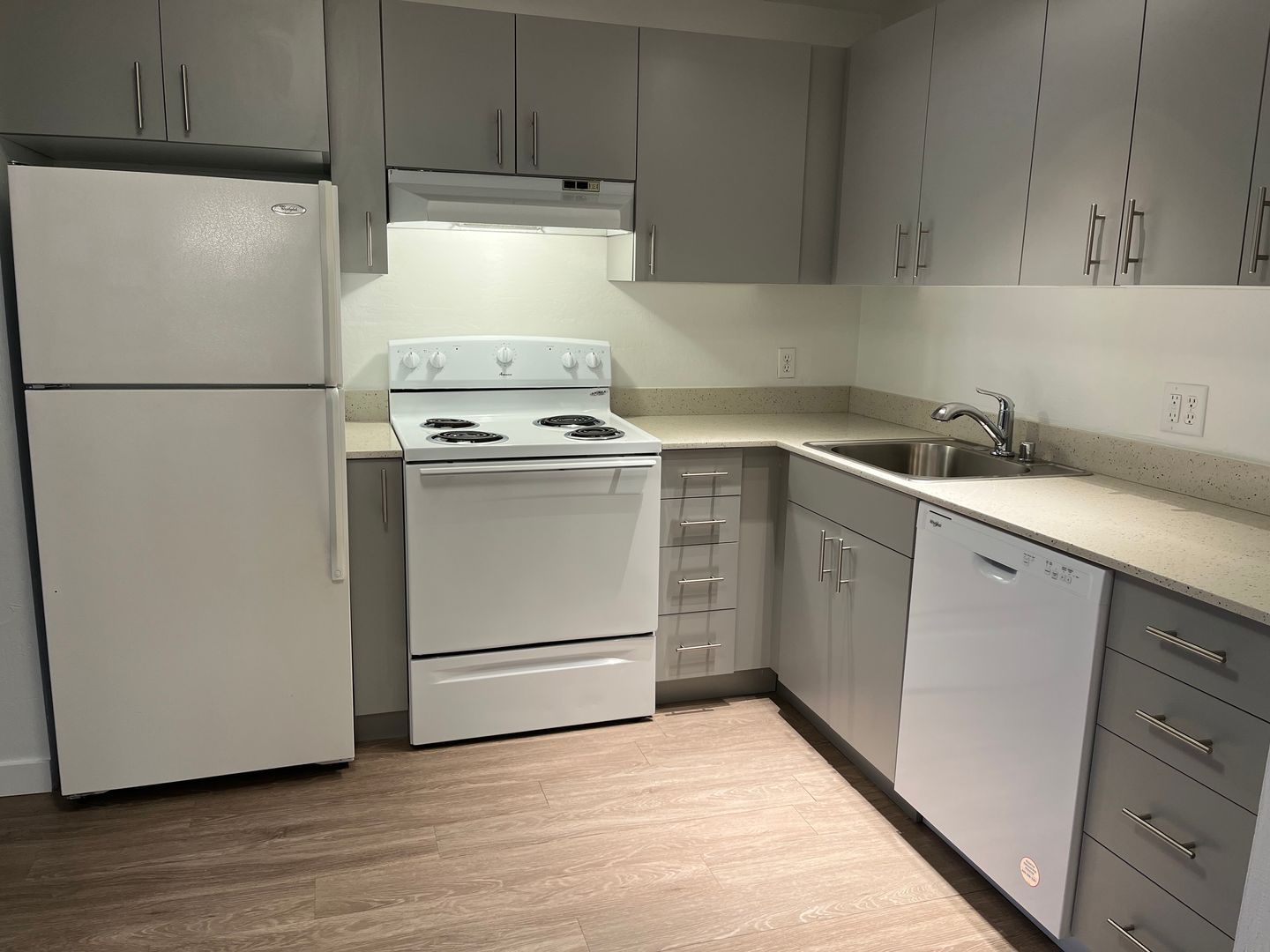 Seattle Apartment: 11501 15th Ave NE