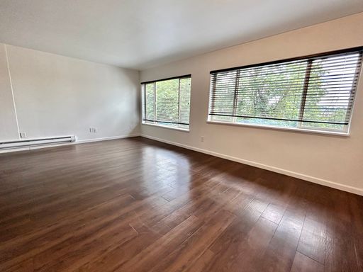 Six Weeks Free!! Bright, Spacious 1-Bedroom with Abundant Natural Light!! – photo 1