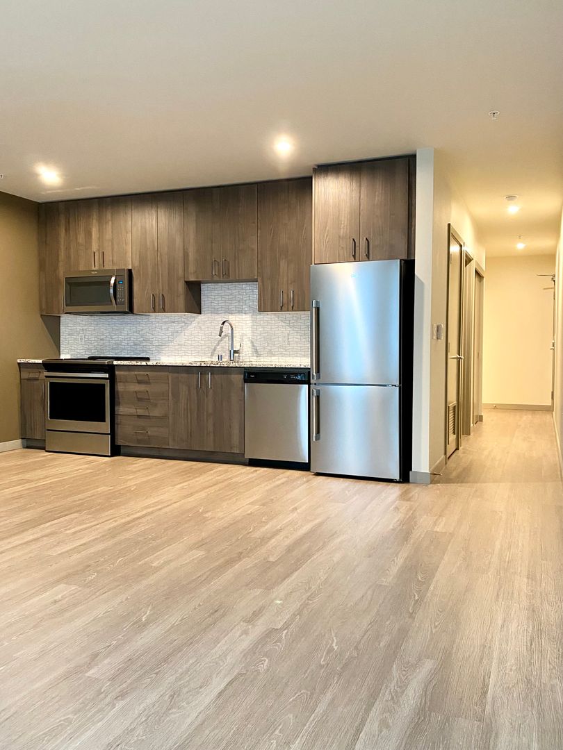 Seattle Apartment: 1050 James Street