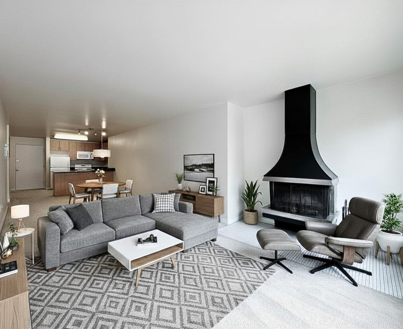Seattle Apartment: 112 Bellevue Avenue East
