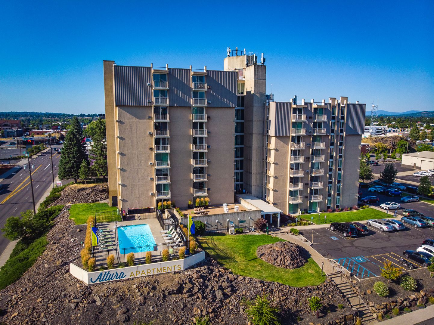 Spokane Apartment: 930 N Washington Street