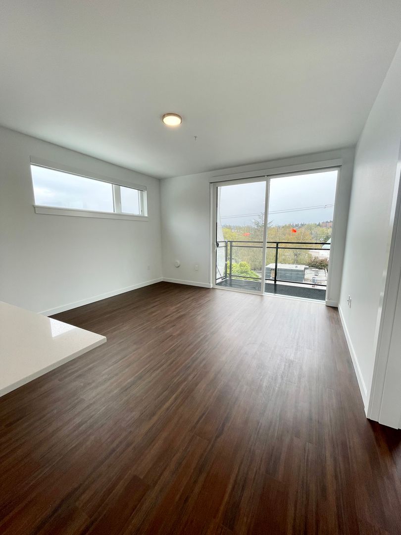 Seattle Apartment: 4600 Union Bay Place NE
