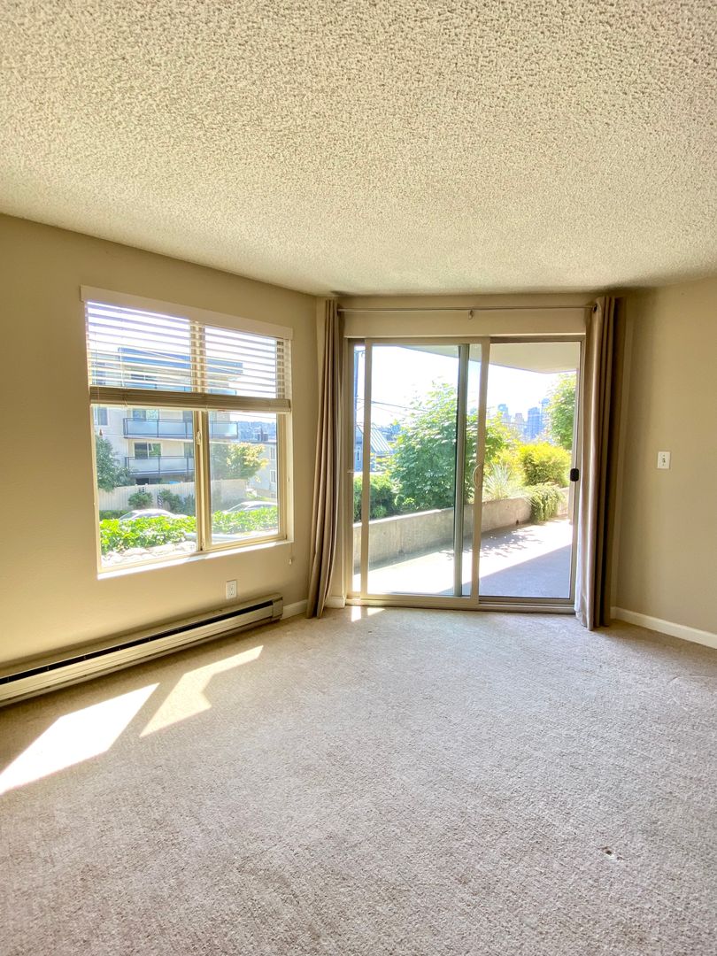 Seattle Apartment: 1251 Taylor Avenue North