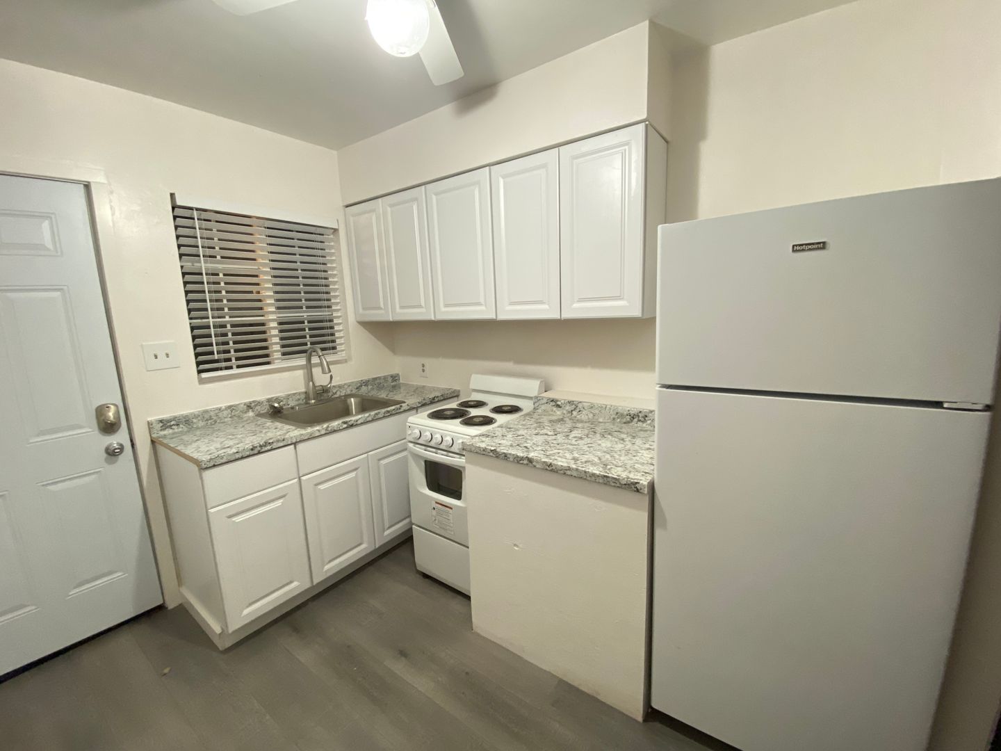 Reno Apartment: 1225 Glenda Way