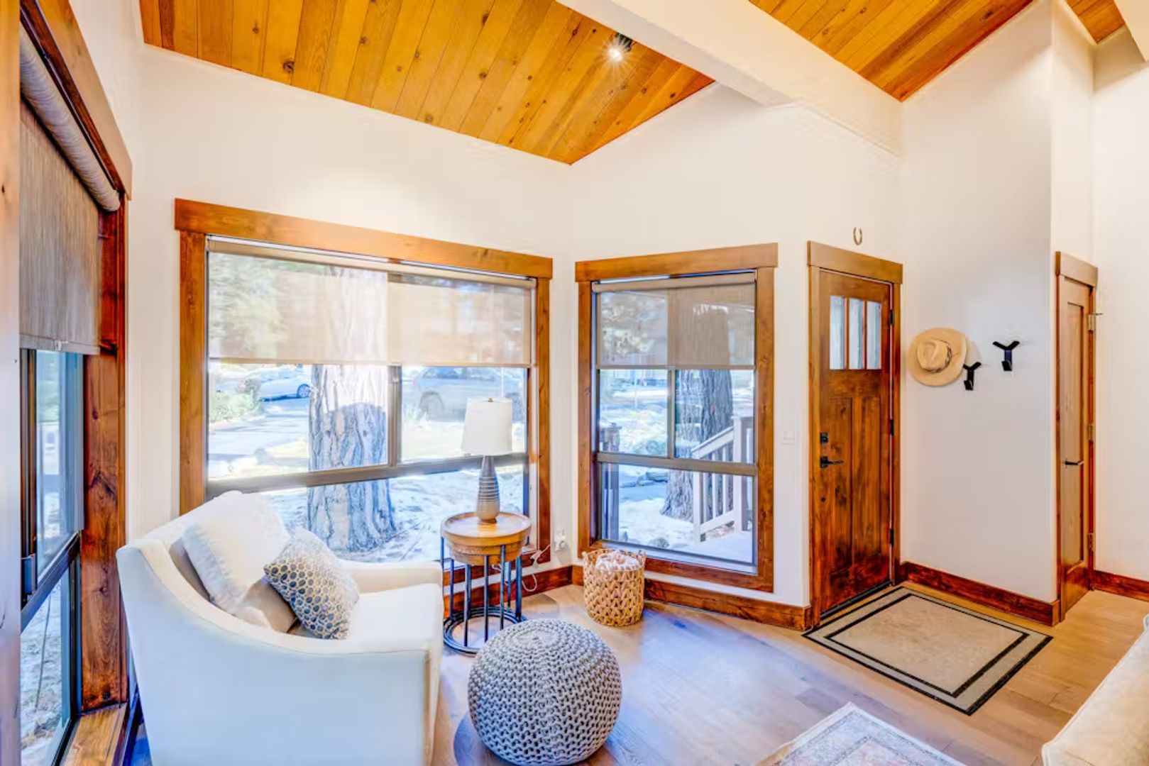 Incline Village Condo: 136 Juanita Drive #27