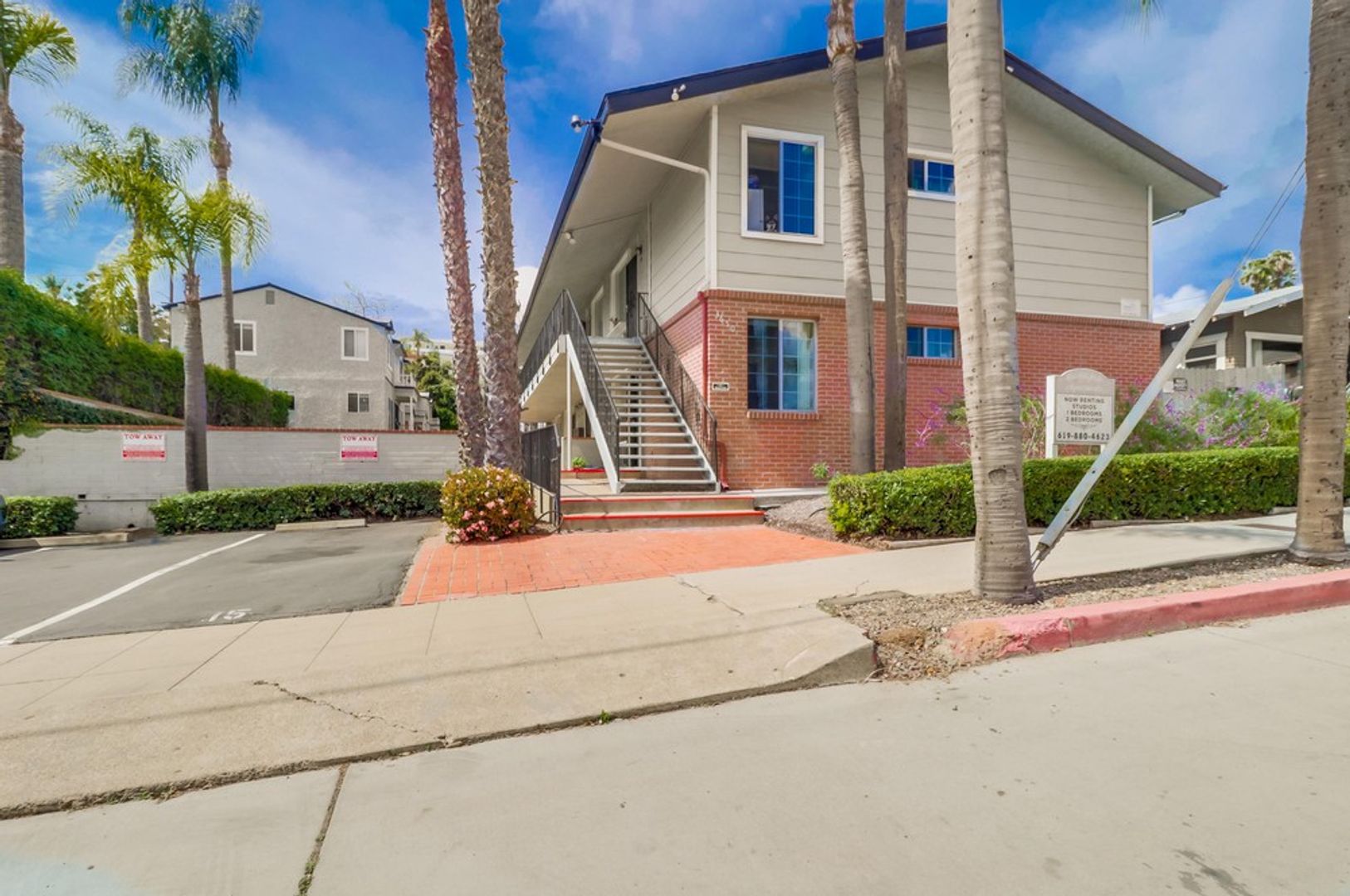 San Diego Apartment: 3650 Florida Street, Unit O