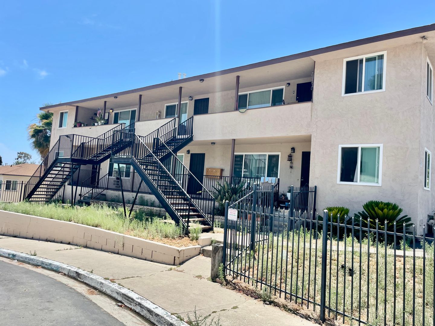 San Diego Apartment: 5450 University Avenue  #5