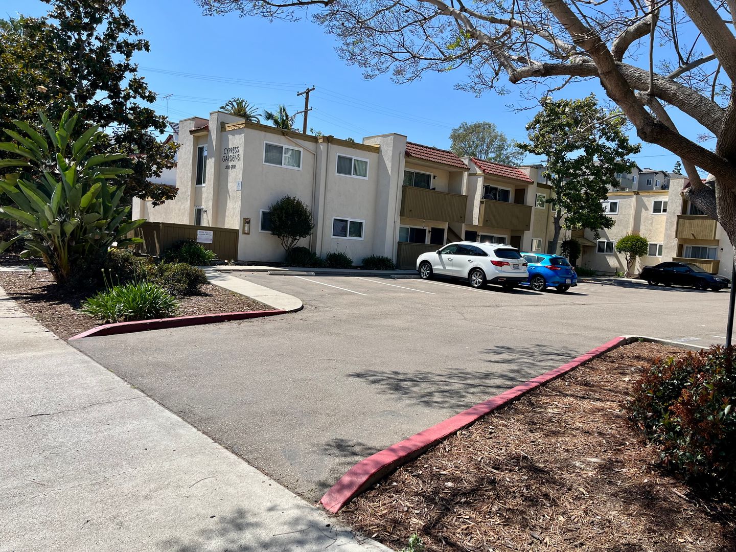 San Diego Apartment: 2030 Cypress Avenue