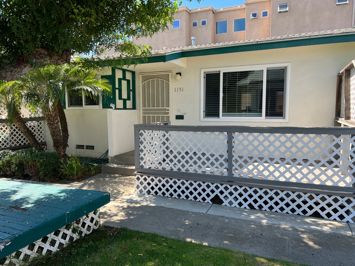 San Diego Apartment: 1149-1155 Felspar Street