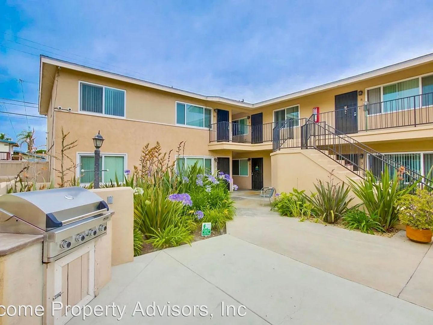 San Diego Apartment: 3827 Wilson Ave, #10