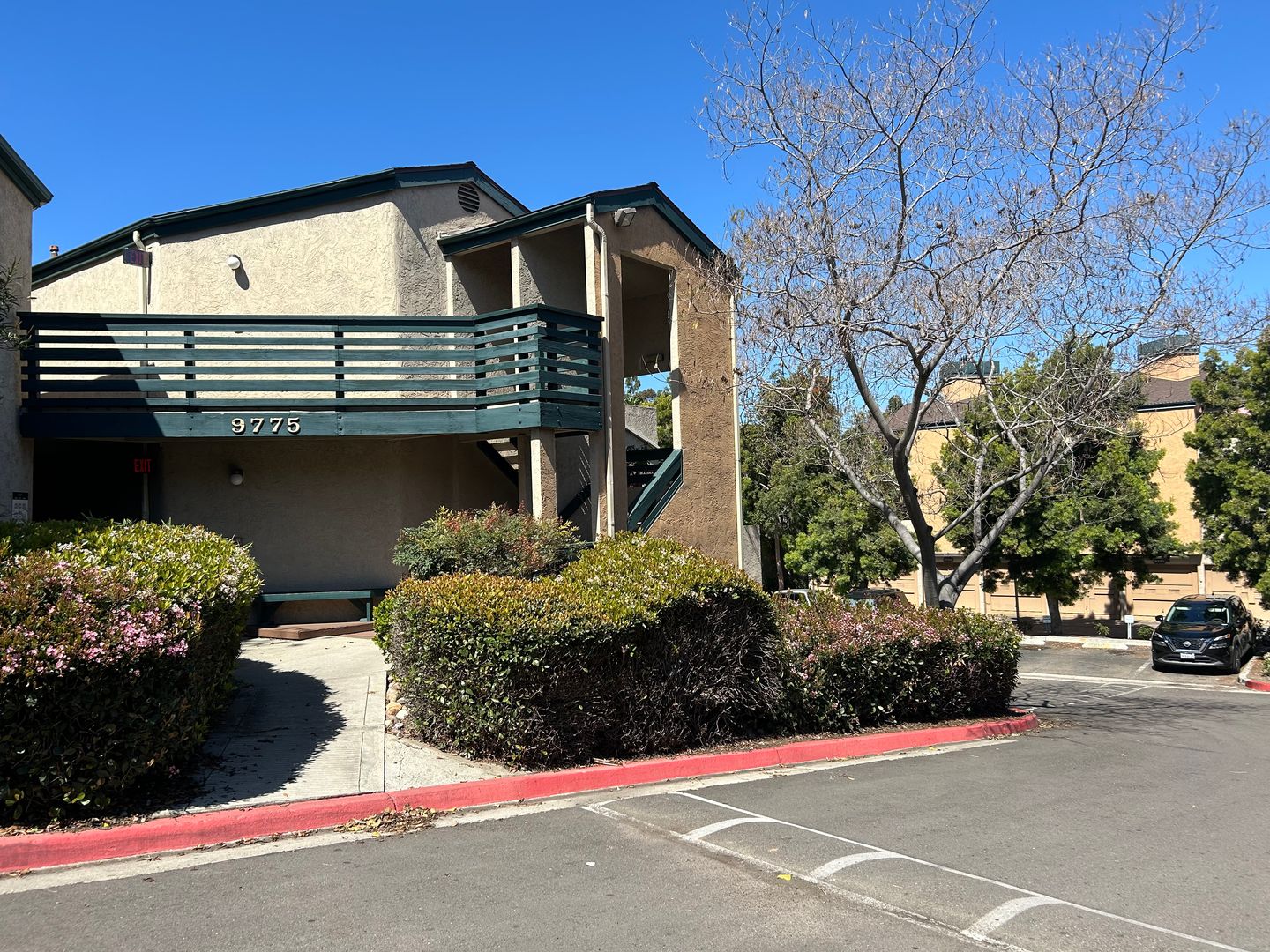 San Diego Condo: 9775 Mesa Springs Way